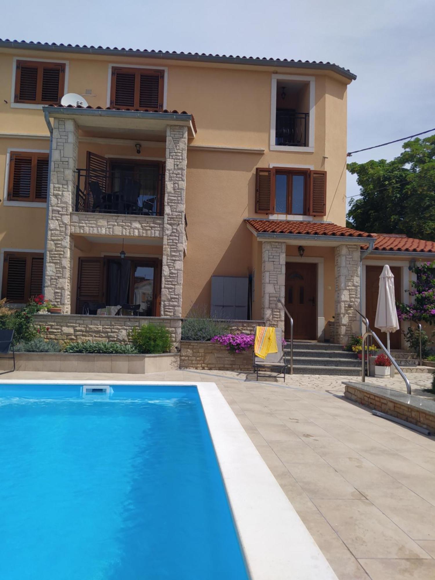 Villa Krasa Sea View Apartmants With Pool Liznjan Exterior photo